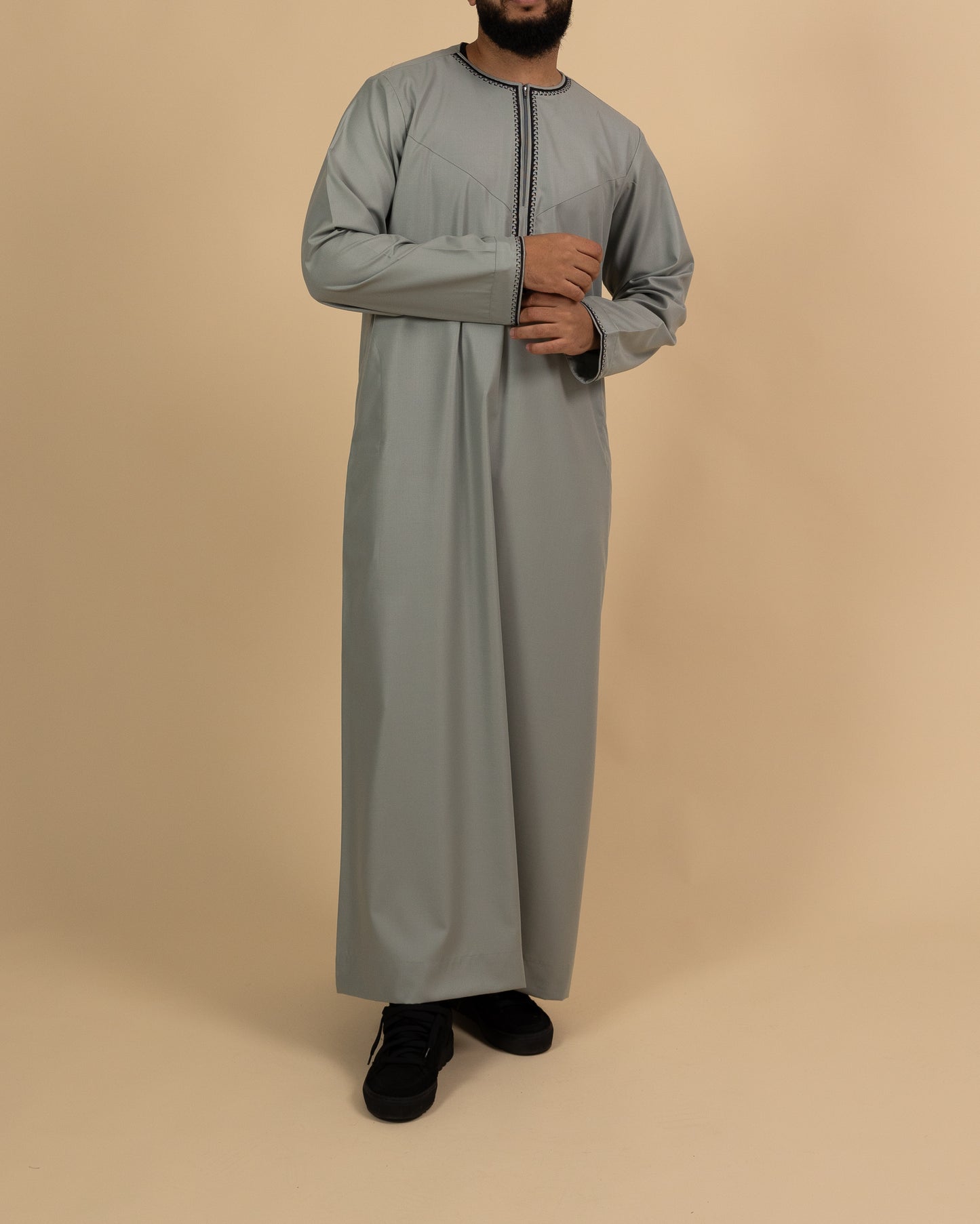 Omani Grey Black Thobe