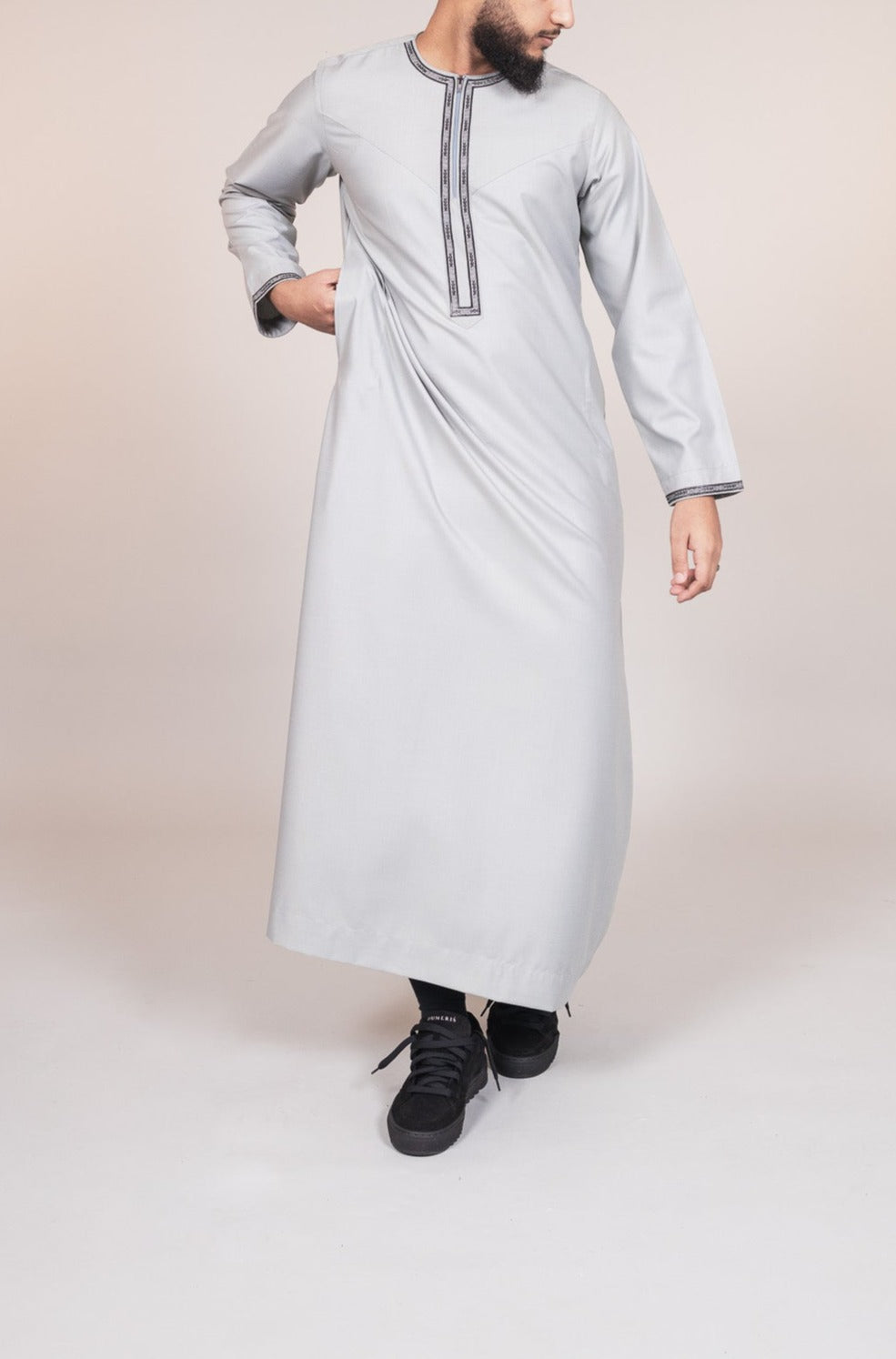 Omani Platinum Grey