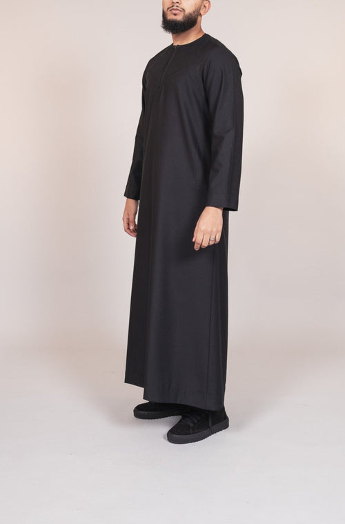 Emirati Black Zip Junior Thobe