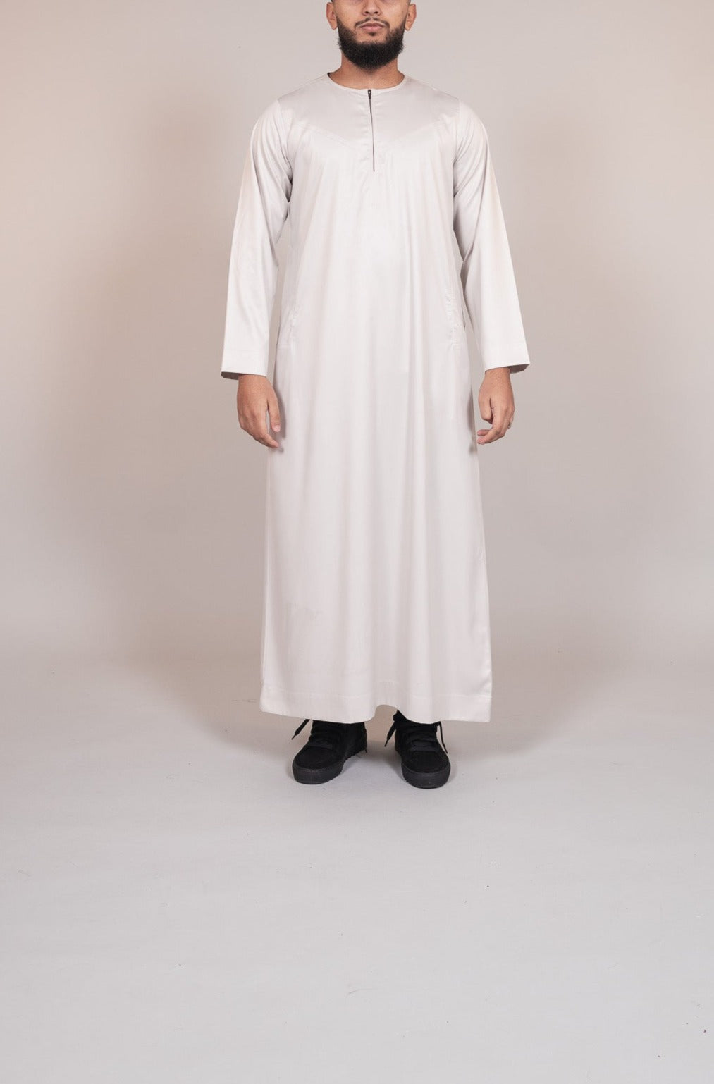 Emirati Zip Ivory Junior