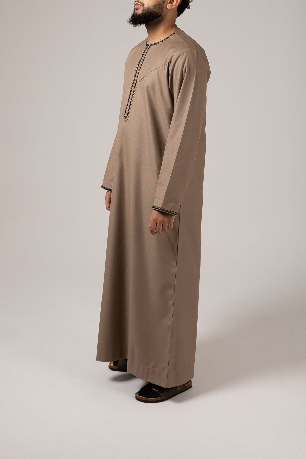 Omani Desert Noir Thobe Junior