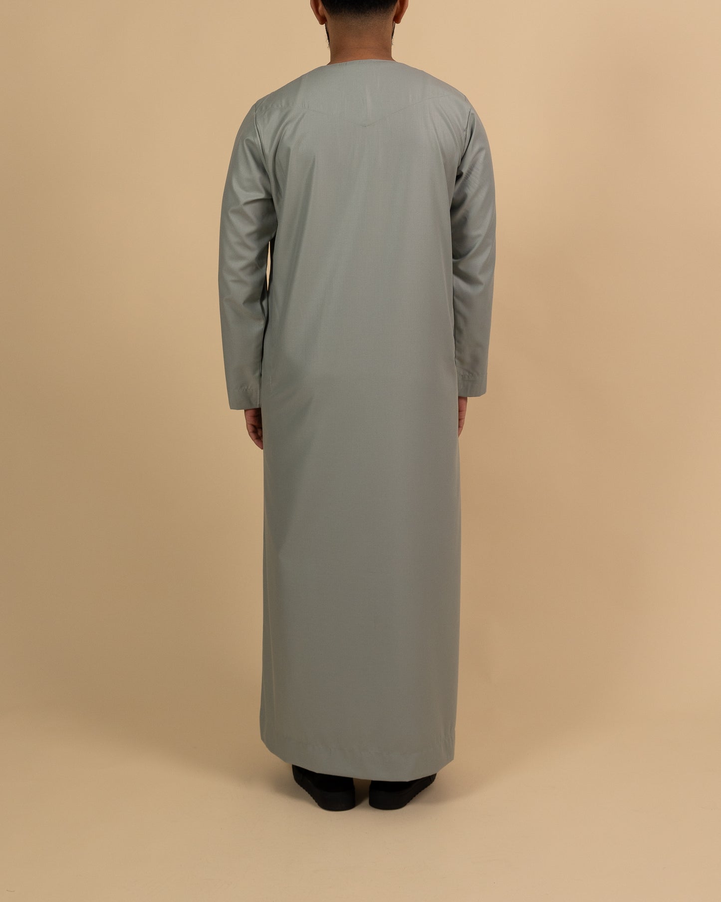 Emirati Platinum Grey Junior Thobe