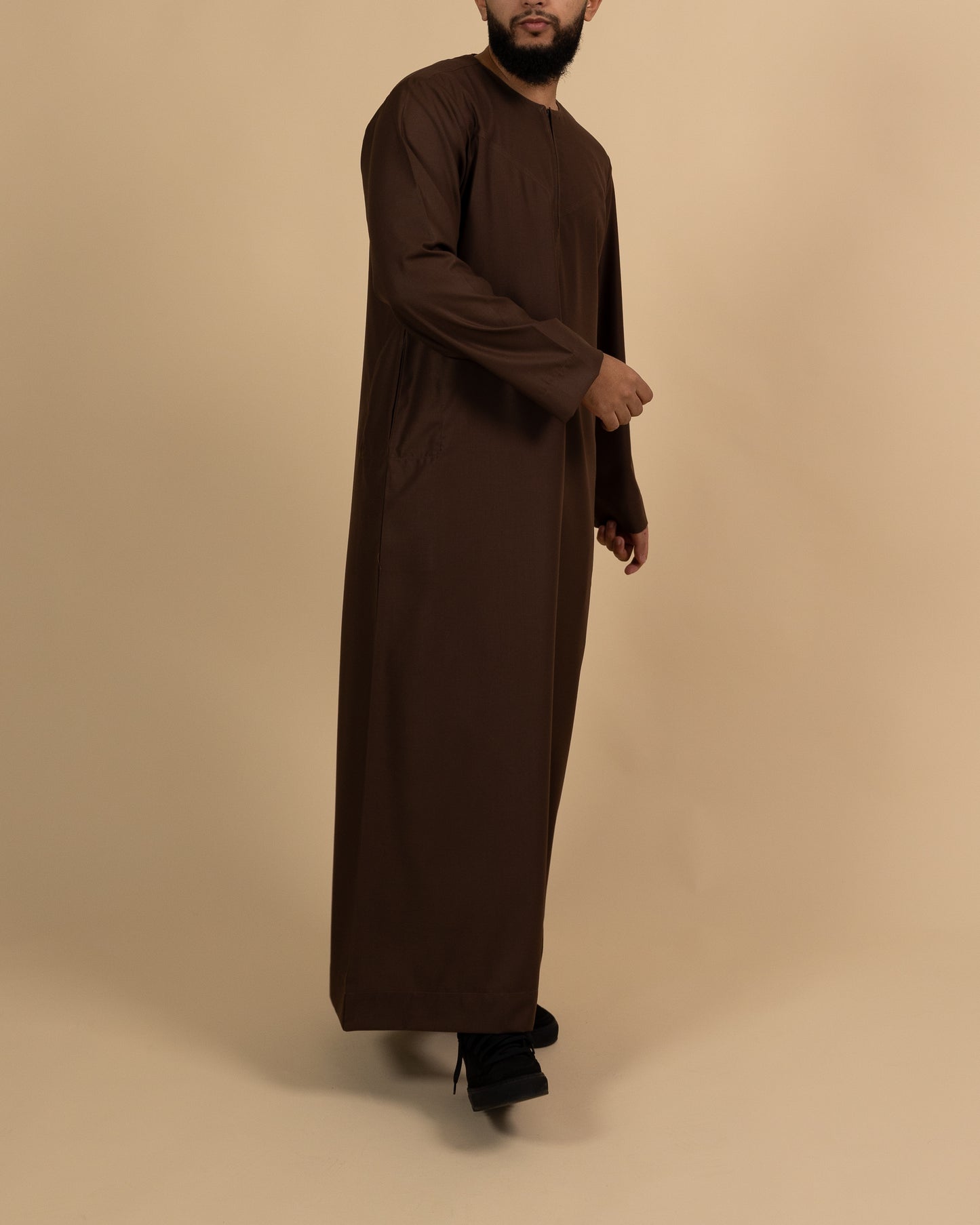 Emirati Brown Junior Thobe