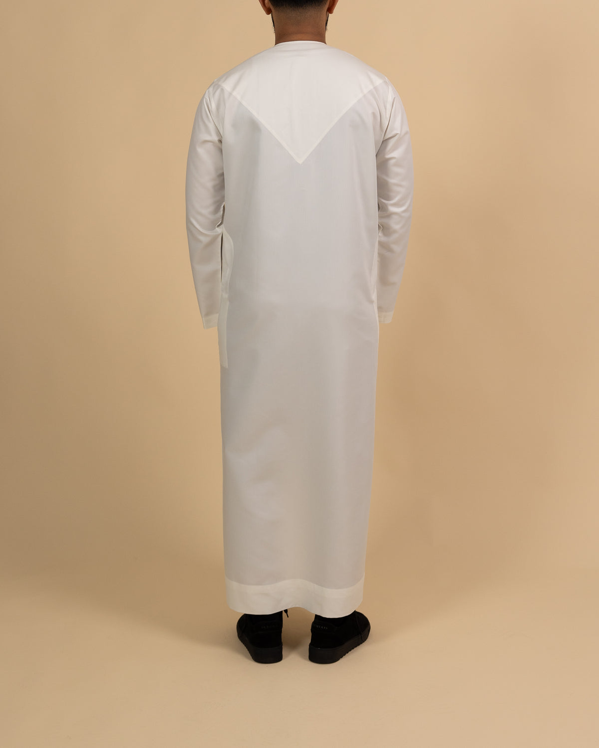 Emirati Soft White Thobe with Tassel
