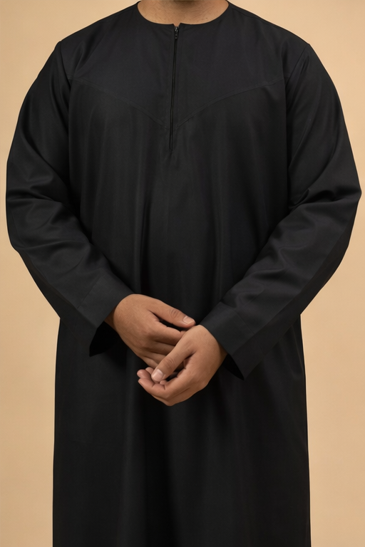 Emirati Black Zip Thobe