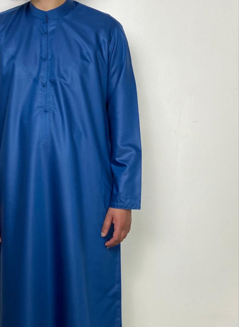 Bahraini Royal Blue